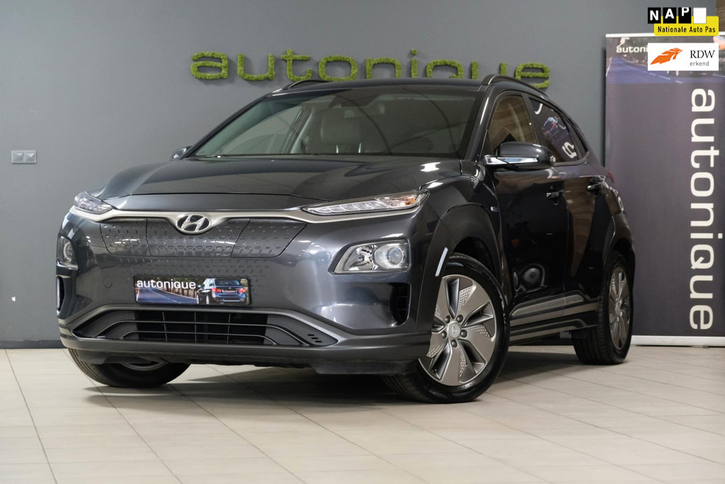 Hyundai KONA EV Comfort 39 kWh *Achteruitrijcamera* |39.486km| Nieuwstaat Auto! 45087910-0.jpg | AutoNique Occasions Uden