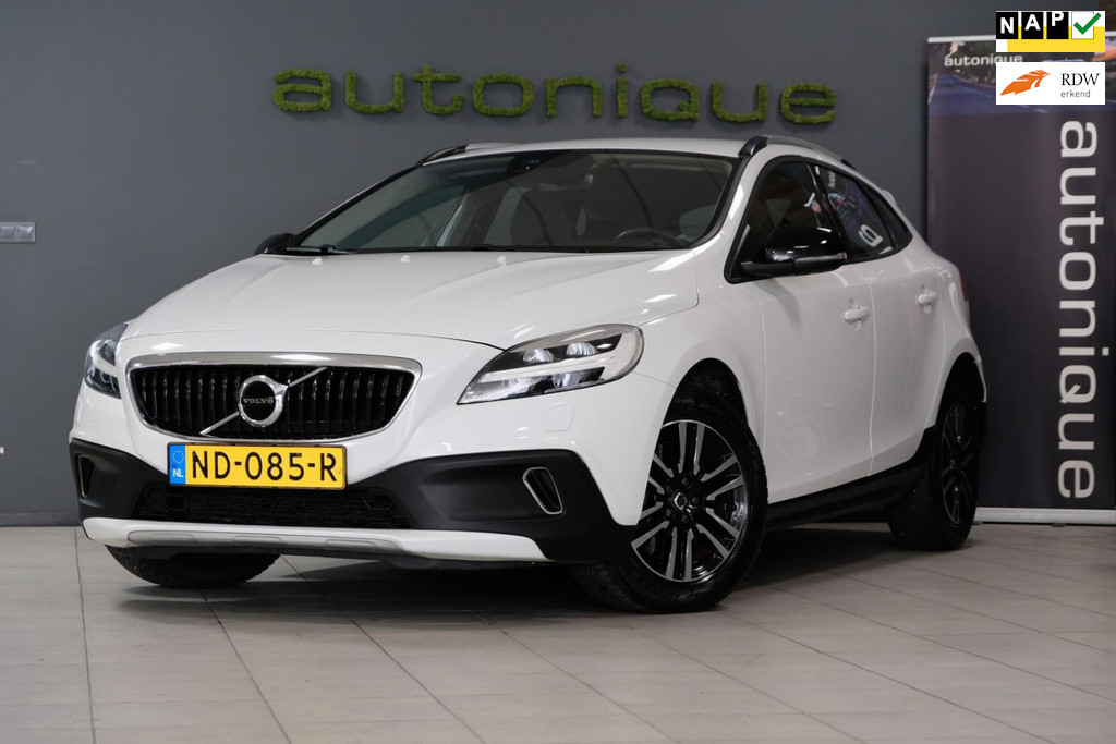 Volvo V40 Cross Country 1.5 T3 Nordic+ |120.747km Org NL Auto| LED/Navi/Stoelverw. *Compleet Onderhouden* 47670556-0.jpg | AutoNique Occasions Uden