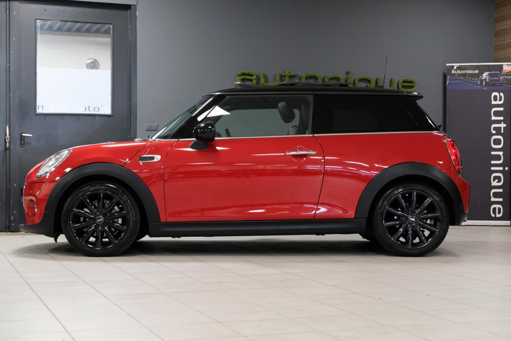 MINI Mini 1.5 Cooper Serious Business Panodak/org.NL 48554435-10.jpg | AutoNique Occasions Uden
