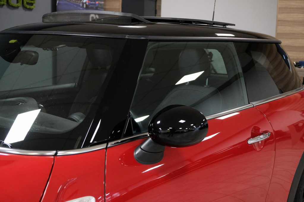 MINI Mini 1.5 Cooper Serious Business Panodak/org.NL 48554435-21.jpg | AutoNique Occasions Uden