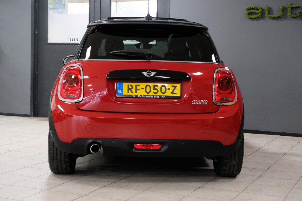 MINI Mini 1.5 Cooper Serious Business Panodak/org.NL 48554435-3.jpg | AutoNique Occasions Uden