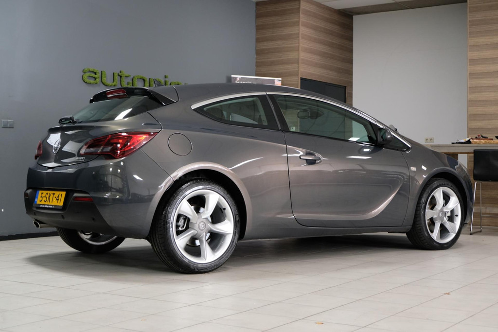Opel Astra GTC 1.6 Turbo 170pk Sport coupe 48606879-6.jpg | AutoNique Occasions Uden