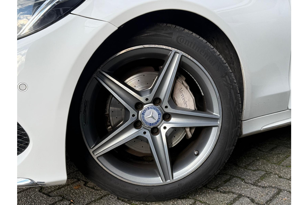 Mercedes-Benz C-Klasse 220 CDI AMG PAKKET *PANORAMADAK* Leder/Navigatie 170pk!! 48669307-16.jpg | AutoNique Occasions Uden