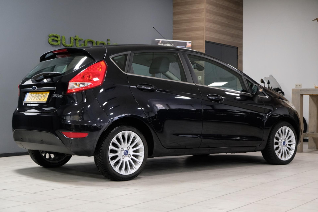 Ford Fiesta 1.6 Titanium *114dkm* 5 deurs 120pk! 4 X Z.G.A.N ALL-Season banden 48690951-5.jpg | AutoNique Occasions Uden