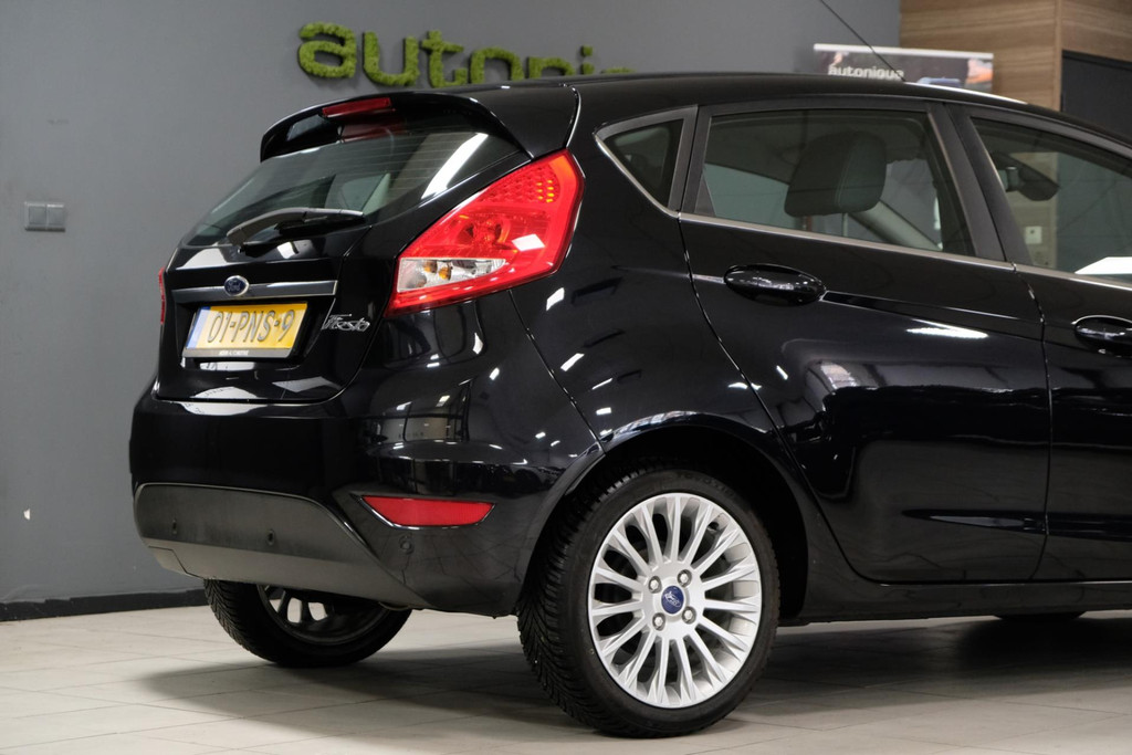 Ford Fiesta 1.6 Titanium *114dkm* 5 deurs 120pk! 4 X Z.G.A.N ALL-Season banden 48690951-9.jpg | AutoNique Occasions Uden