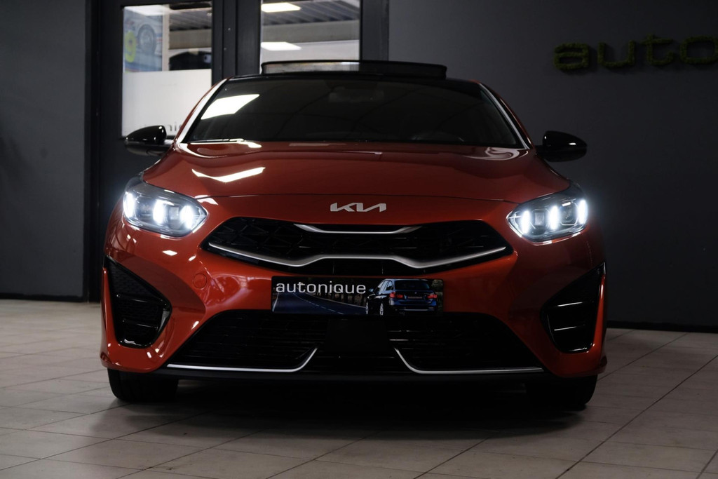Kia ProCeed 1.5 T-GDi GT-Line *PANORAMADAK* JBL|AppleCarplay|68dkm Compleet Onderhouden 48692650-3.jpg | AutoNique Occasions Uden