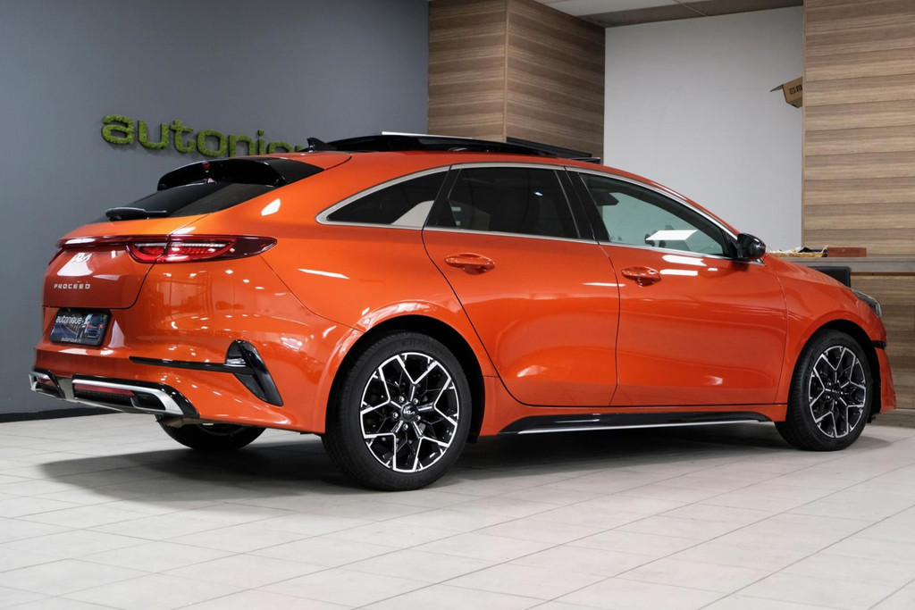 Kia ProCeed 1.5 T-GDi GT-Line *PANORAMADAK* JBL|AppleCarplay|68dkm Compleet Onderhouden 48692650-8.jpg | AutoNique Occasions Uden