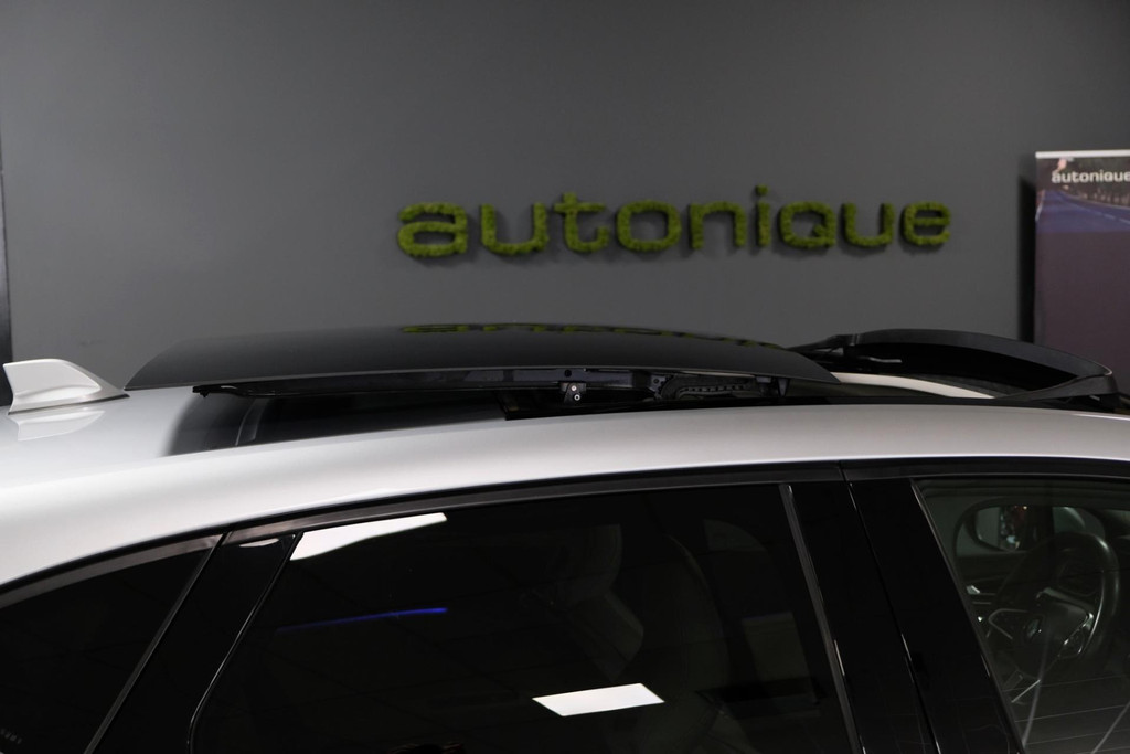 Renault Captur 1.6 E-Tech Plug-in Hybrid 160 Initiale Paris *PANORAMADAK* 56dkm ZEER LUXE 48722523-19.jpg | AutoNique Occasions Uden