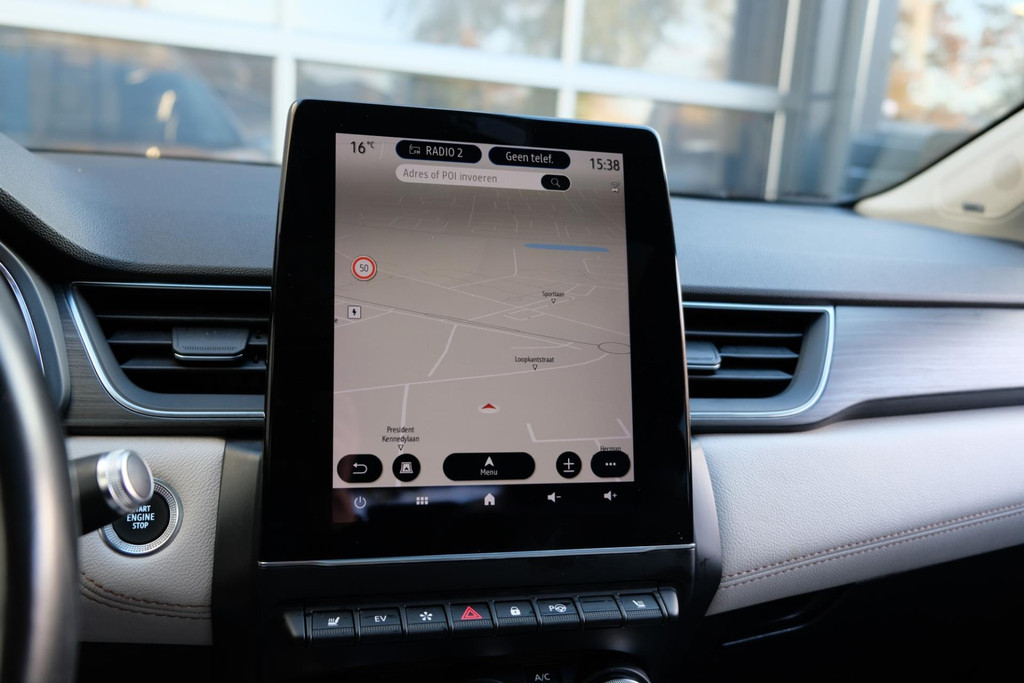 Renault Captur 1.6 E-Tech Plug-in Hybrid 160 Initiale Paris *PANORAMADAK* 56dkm ZEER LUXE 48722523-29.jpg | AutoNique Occasions Uden