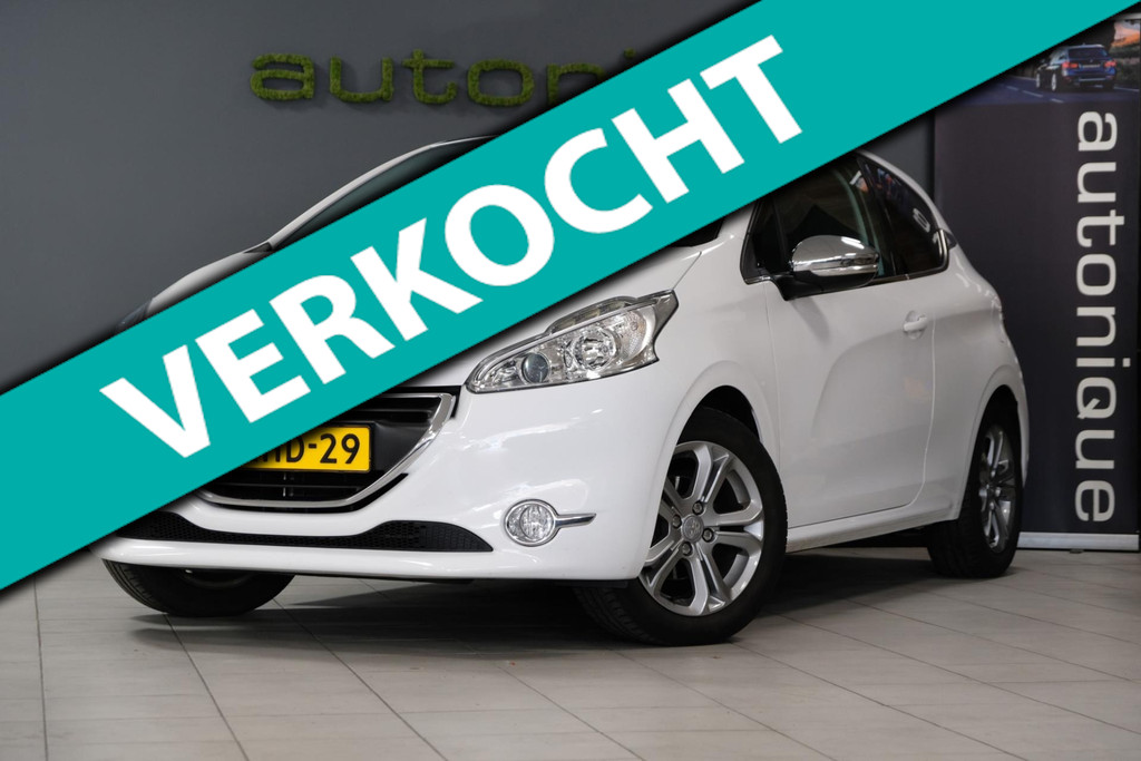 Peugeot 208 1.2 VTi Allure Panodak/Navi/Tr.haak/Sportint. 49400383-0.jpg | AutoNique Occasions Uden