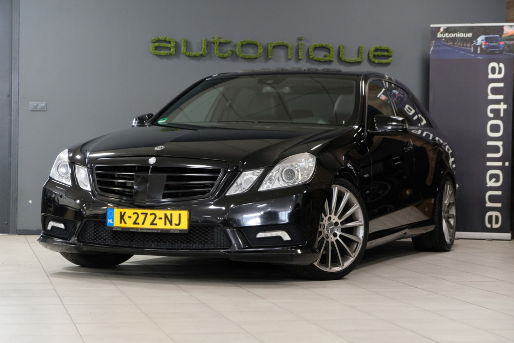 Mercedes-Benz E-Klasse 350 CGI *AMG Styling* 225dkm! Leder/Schuifdak/Navi/Xenon 19 Inch Breedset 51913468-0.jpg | AutoNique Occasions Uden