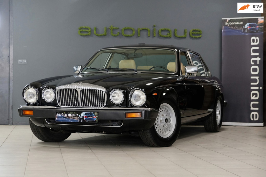 Daimler Double Six 5.3 V12 VandenPlas goed onderhouden 52249646-0.jpg | AutoNique Occasions Uden