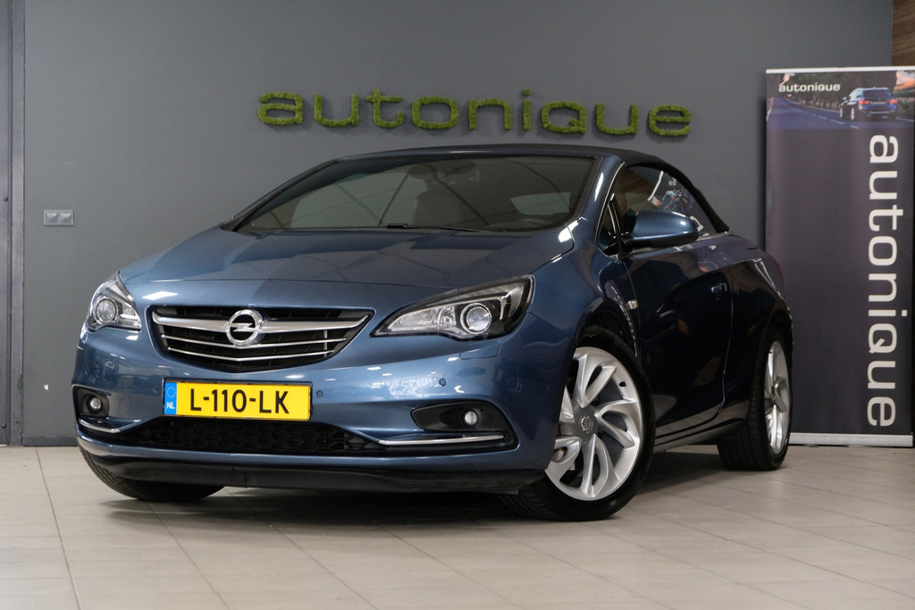 Opel Cascada 1.4 Turbo Cosmo *66.758km* Navi/Camera/19" Velgen + ALL-Seasons PRACHTIGE CABRIOLET 52256593-0.jpg | AutoNique Occasions Uden