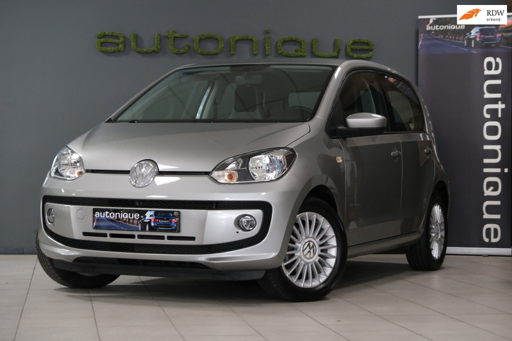 Volkswagen up! 1.0 BMT high up! 88dkm Airco/Stoelverwarming/15"LMV 5 deuren 53673649-0.jpg | AutoNique Occasions Uden