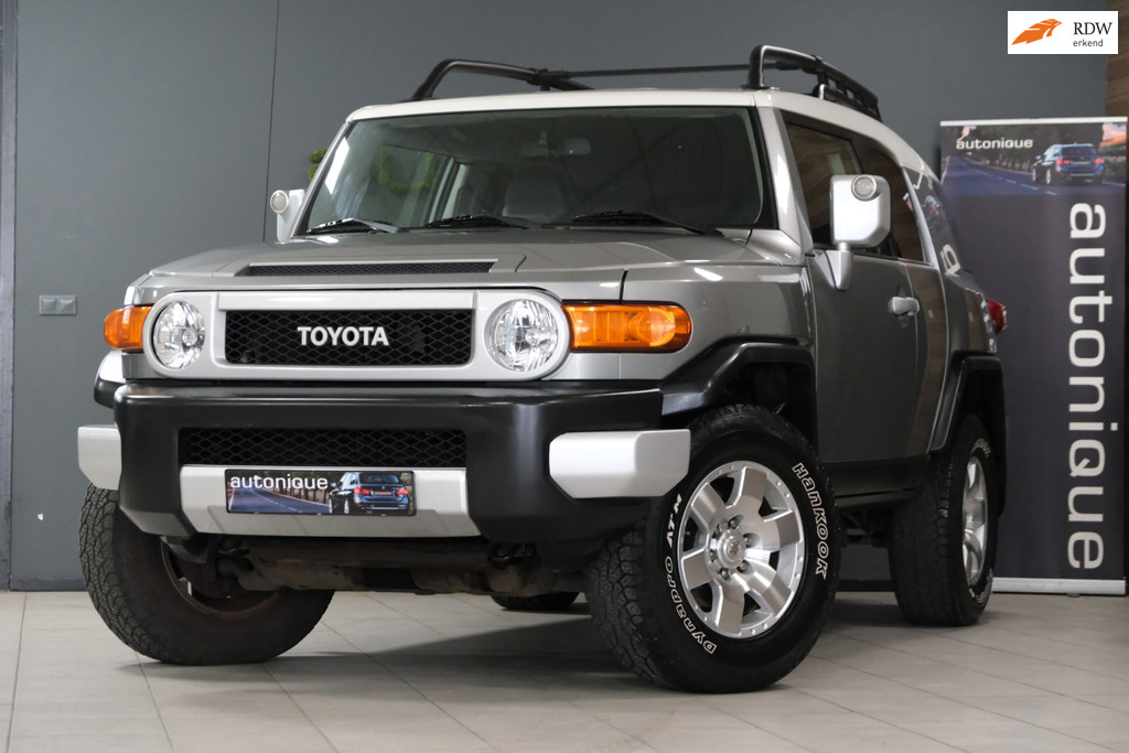 Toyota FJ Cruiser UNIEK MOOI *158dkm* Youngtimer |Camera/Airco/Cruise| 53997519-0.jpg | AutoNique Occasions Uden