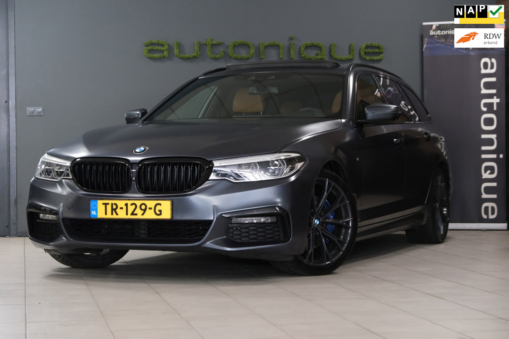 BMW 5 Serie Touring 530i High Executive *MAT Frozen Grey* Individual Leder PANORAMADAK UNIEKE AUTO!! 54279772-0.jpg | AutoNique Occasions Uden