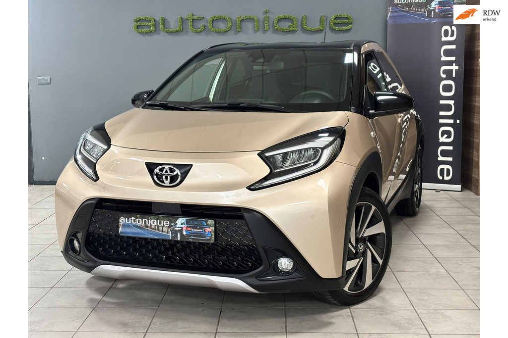 Toyota Aygo X 1.0 VVT-i S-CVT Premium automaat camera/navi/cruise/carplay 55014248-0.jpg | AutoNique Occasions Uden