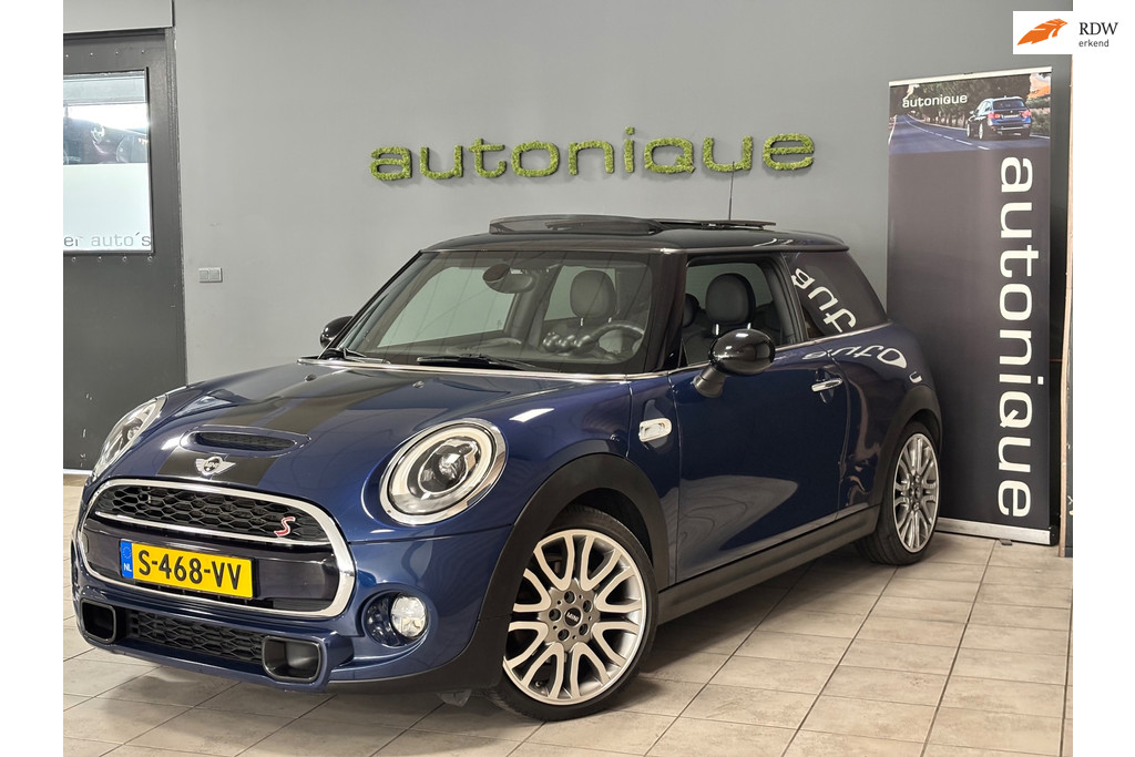 MINI 3-deurs 2.0 Cooper S Chili Panodak/Carplay/Sportleder/Sportchrono 56829659-0.jpg | AutoNique Occasions Uden